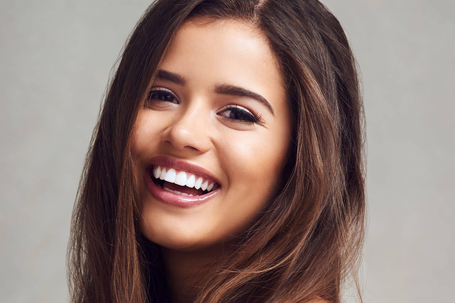 How Do Damon Braces Compare to Traditional Braces? Dr. W. Gray Grieve Orthodontics in Eugene, OR